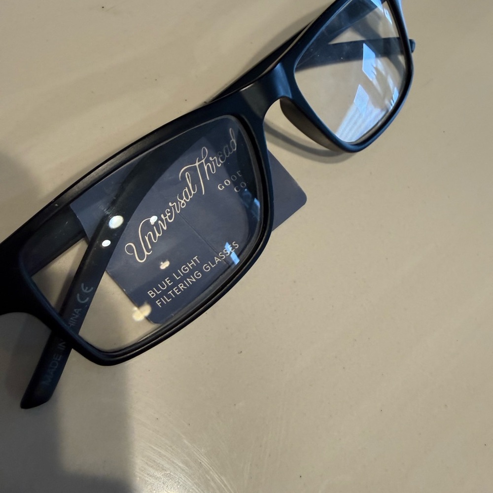 Universal Thread reader 2.0 4 pair new Green ombr… - image 5